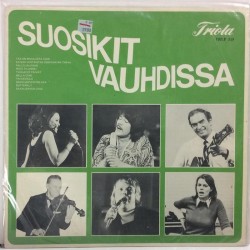 ERI ESITTÄJIÄ :  SUOSIKIT VAUHDISSA   SF 70L TRIOLA  kansi  VG+ levy  G