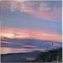 Emerson Lake & Palmer: Love Beach  kansi EX- levy EX Käytetty LP