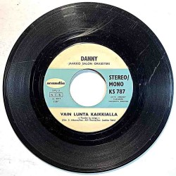 Danny 1969 KS 787 Ei ole kaikki miltä näyttää / Vain lunta kaikkialla second hand single