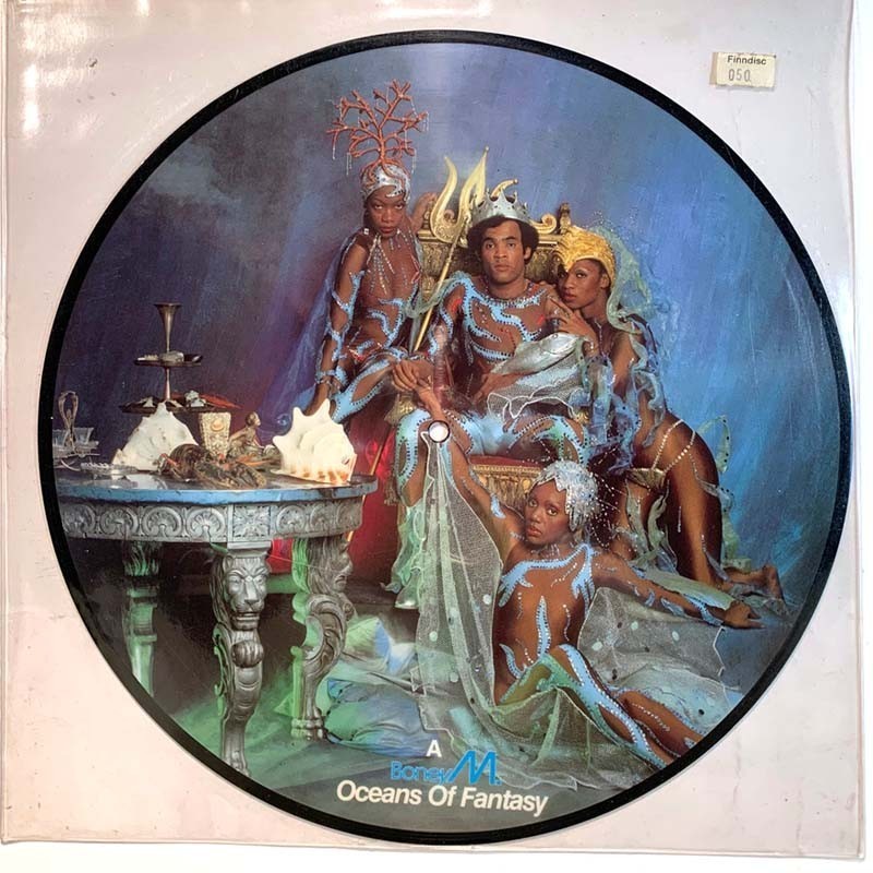 Boney M: Oceans of Fantasy kuva-LP  kansi Ei kuvakantta levy EX- Käytetty LP
