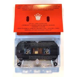 Aswad: Renaissance: 20 cruial tracks kansipaperi EX , musiikkikasetin kunto EX käytetty kasetti