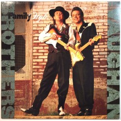 Vaughan Brothers 1990 467014 1 Family Style Begagnat LP