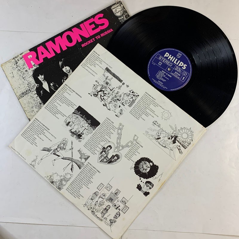 Ramones LP Rocket to Russia  kansi VG- levy EX Käytetty LP