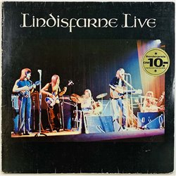 Lindisfarne LP Live  kansi VG levy EX- Käytetty LP
