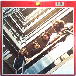 Beatles LP punainen tupla 1962-1966 2LP  kansi VG+ levy EX Käytetty LP