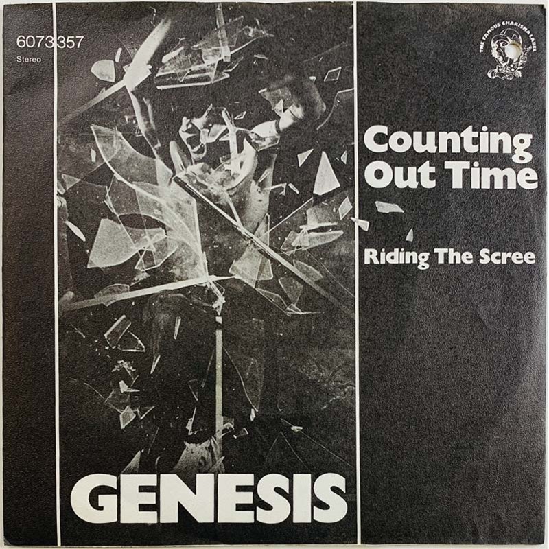 Genesis vinyylisingle Counting out time / Riding the scree  kansi VG+ levy EX- vinyylisingle PS