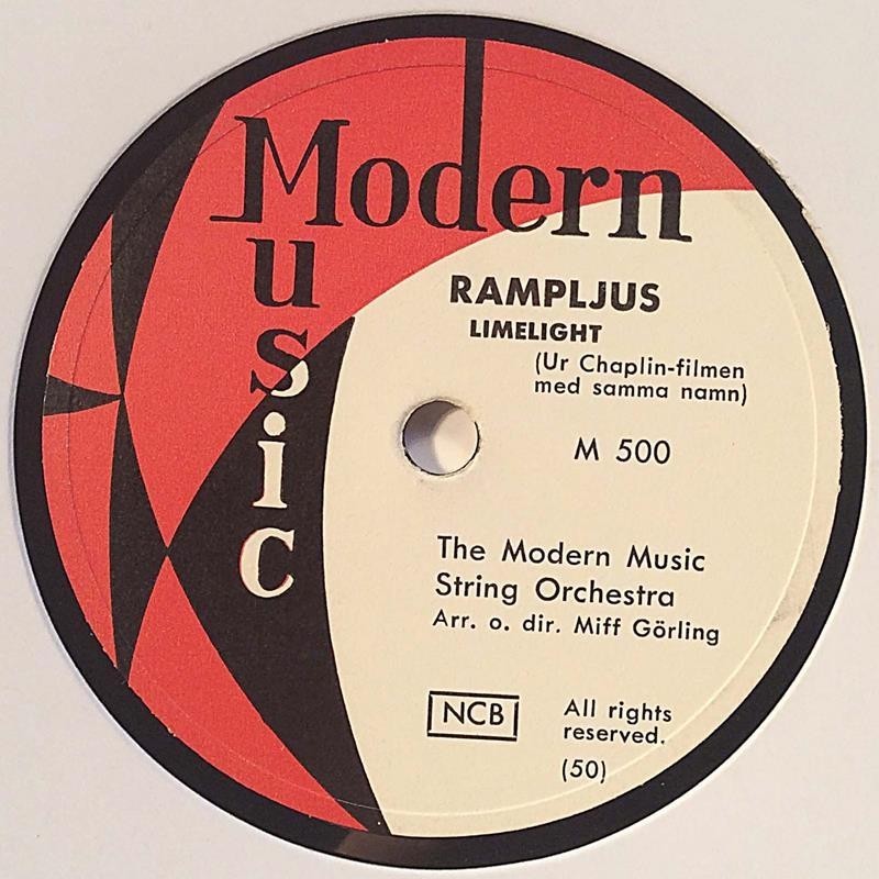 Modern Music String Orchestra: Autumn Keaves / Rampljus (Limelight)  kansi paperikansi/muovitasku levy VG savikiekko gramofonile