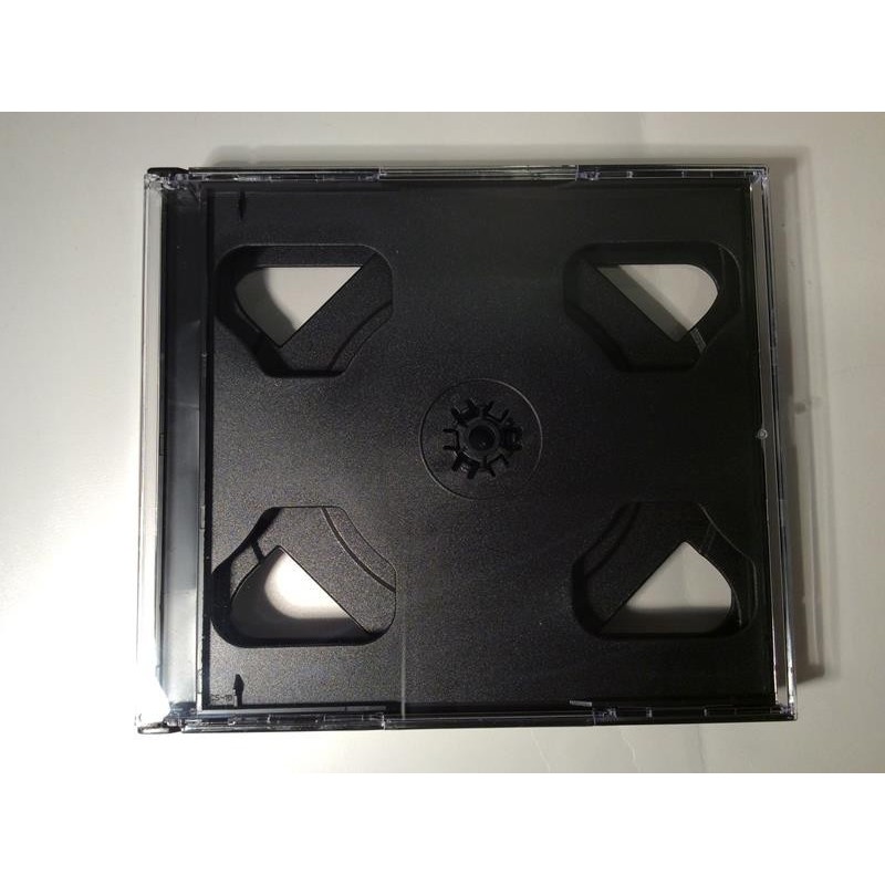 CD-kansi paksu ( 2cm ) : 1 kpl cd-kansi johon mahtuu 6 cd-levyä - Tarvike