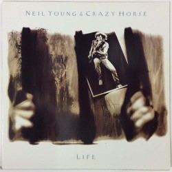 Young Neil: Life  kansi EX levy EX Käytetty LP