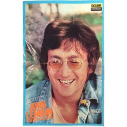 SEURA-lehden juliste 29cm x 46cm, Begagnat Poster, år 1980’s bredd 29cm  höjd 46 cm John Lennon 9.10.1940-8.12.1980
